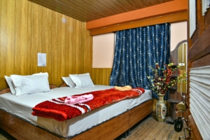 hotels in Darjeeling with FREE cancellation